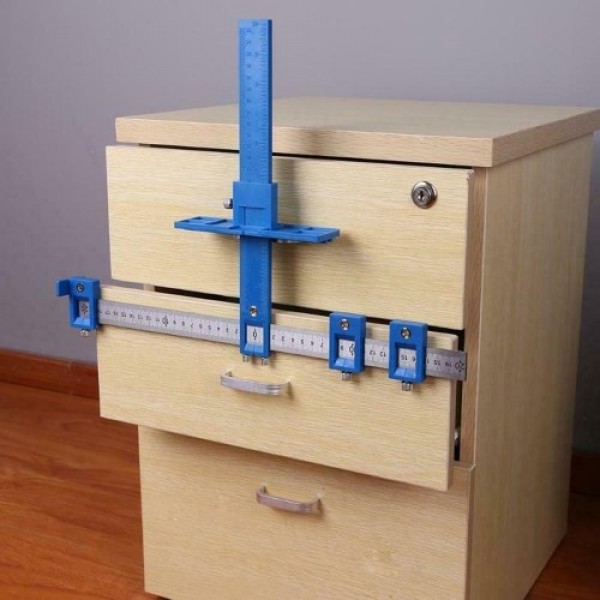 Woodworking Drilling Dowelling Hole Saw Adjustable Drill Locator Guide Tool (One side metric system + one side imperial units)